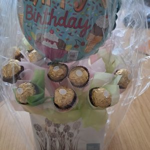 Happy Birthday hamper with Foil Balloon